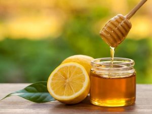 العسل والليمون وعلاج التهاب الحلق