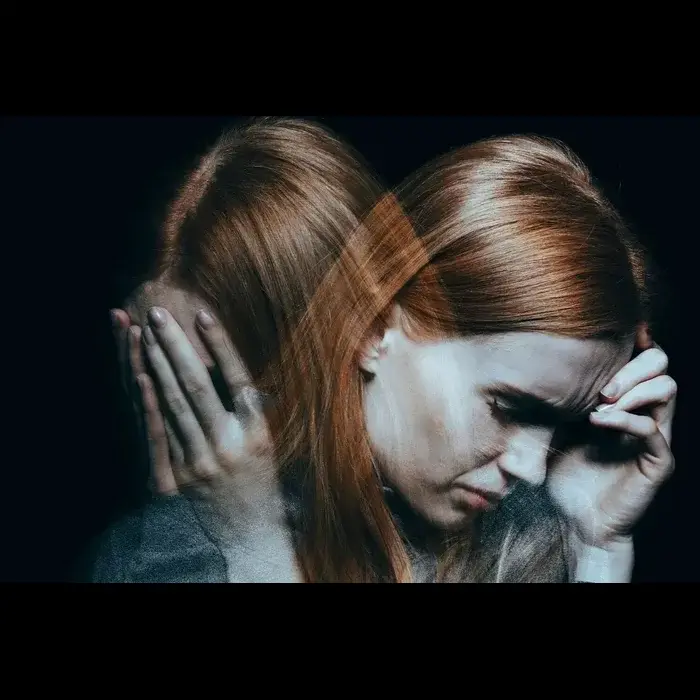 مرض الفصام اسبابه واعراضه وعلاجه