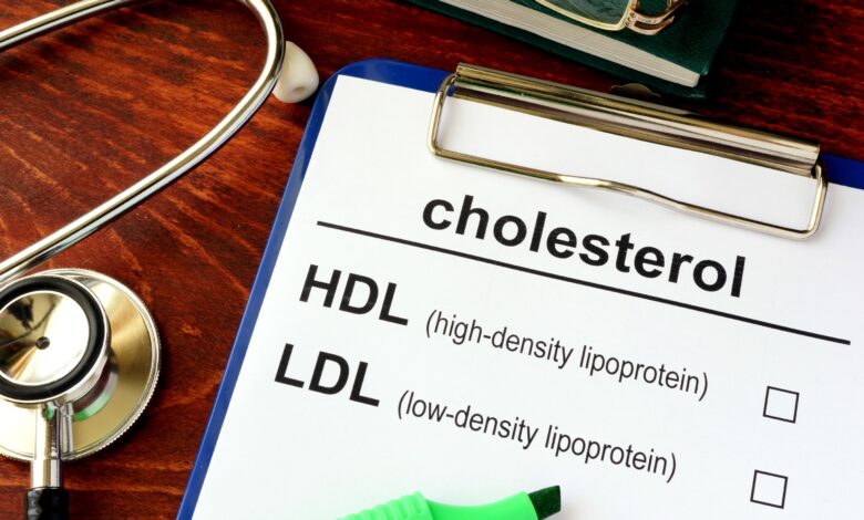 الكوليسترول أعراض ارتفاعه وطرق علاجه