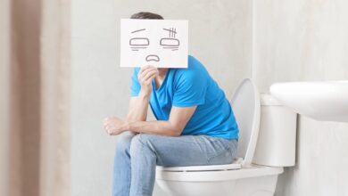لون البراز اخضر