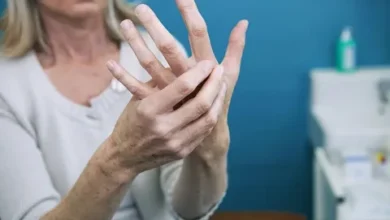 الفرق بين الروماتيزم والروماتويد